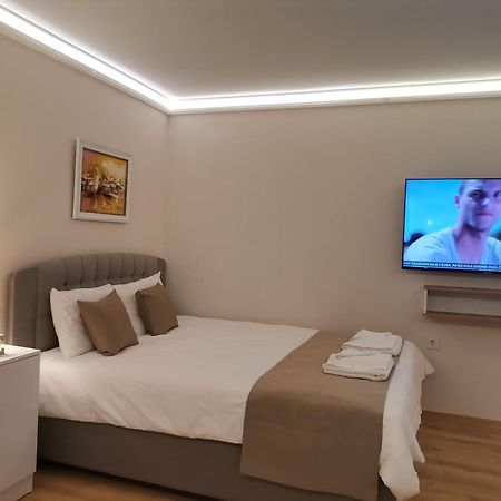 Family Boutique Residence-Free Parking Veliko Tarnovo Kültér fotó
